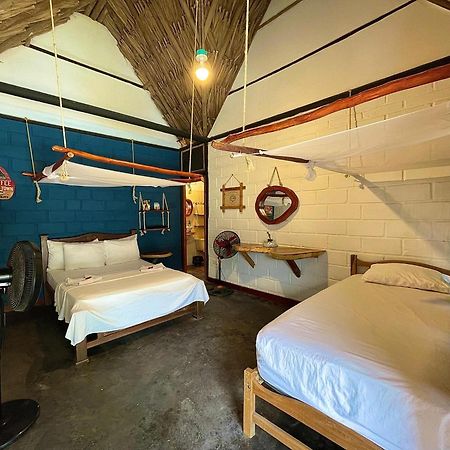 Bikini Hotel & Pool Паломино Экстерьер фото
