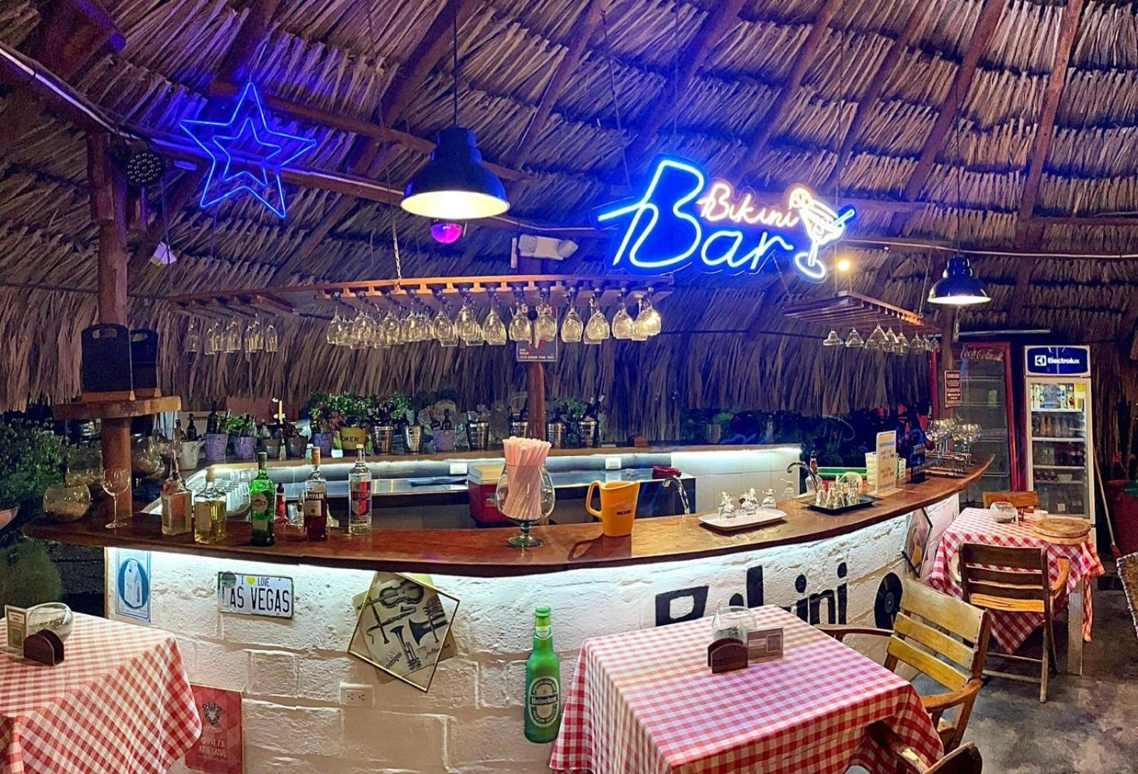 Bikini Hotel & Pool Паломино Экстерьер фото